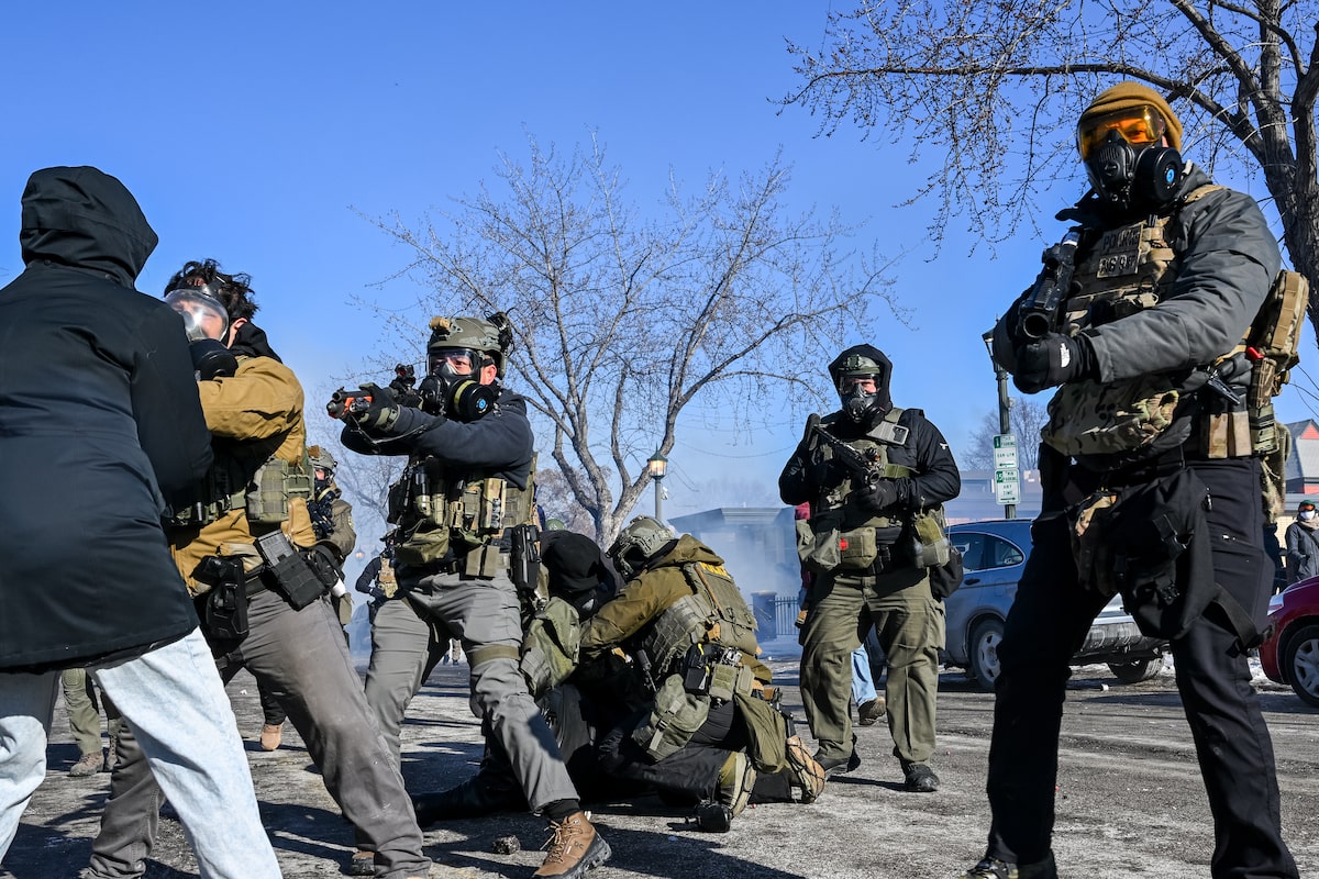 Minneapolis protests intensify after immigration agent shoots man dead