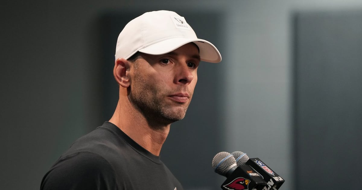 Green Bay Packers agree to hire ex-Arizona Cardinals coach Jonathan Gannon as DC