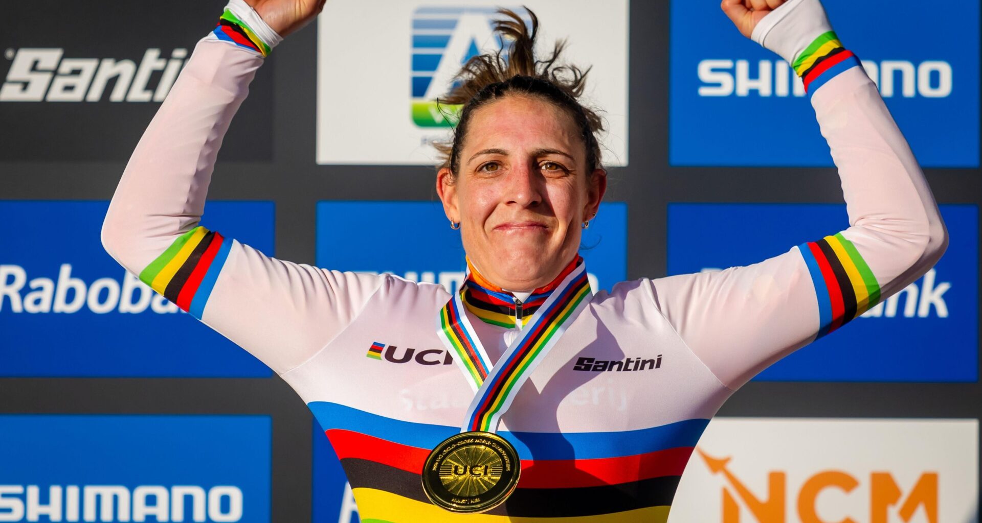 'Mad at myself' for crashing in elite women's Cyclo-cross Worlds race, Brand stays calm to hold off Dutch rival for second title