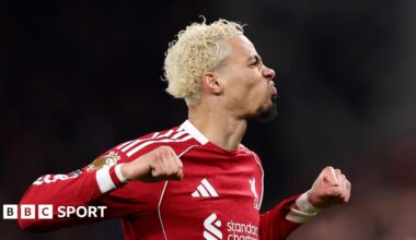 Premier League LIVE: Liverpool vs Newcastle after wins for Chelsea, Arsenal and Bournemouth