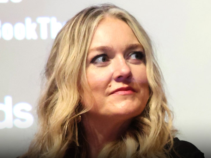 colleen-hoover-getty-1