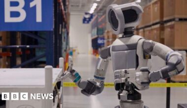 Car giant Hyundai to use human-like robots in factories