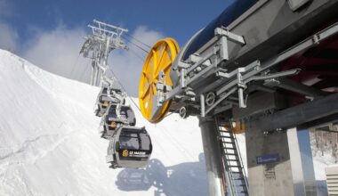 Major Quebec ski resort Le Massif de Charlevoix shuts down because of strike