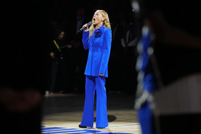 Heckler yells 'leave Greenland alone!' during US national anthem at NBA game in London