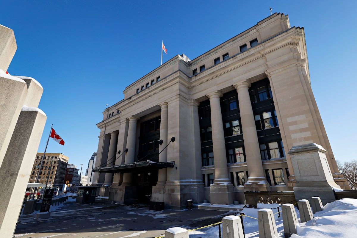 Ottawa’s original grand downtown train station under consideration for city’s high speed rail hub