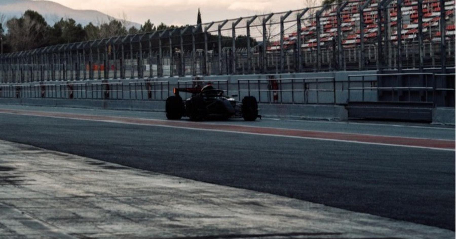 Audi reveal 2026 shakedown images as Mercedes pay tribute to Hans Herrmann – RacingNews365 Review