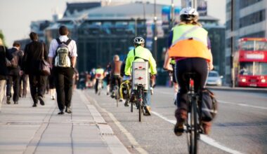 What drivers can learn from cyclists