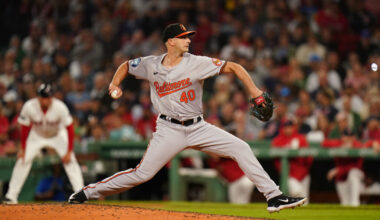 Tigers Sign Burch Smith To Minor League Deal