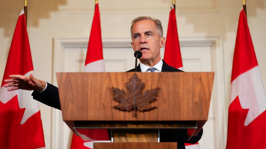 Click to play video: 'Carney defends international trips, says efforts will boost trade and investment opportunities'