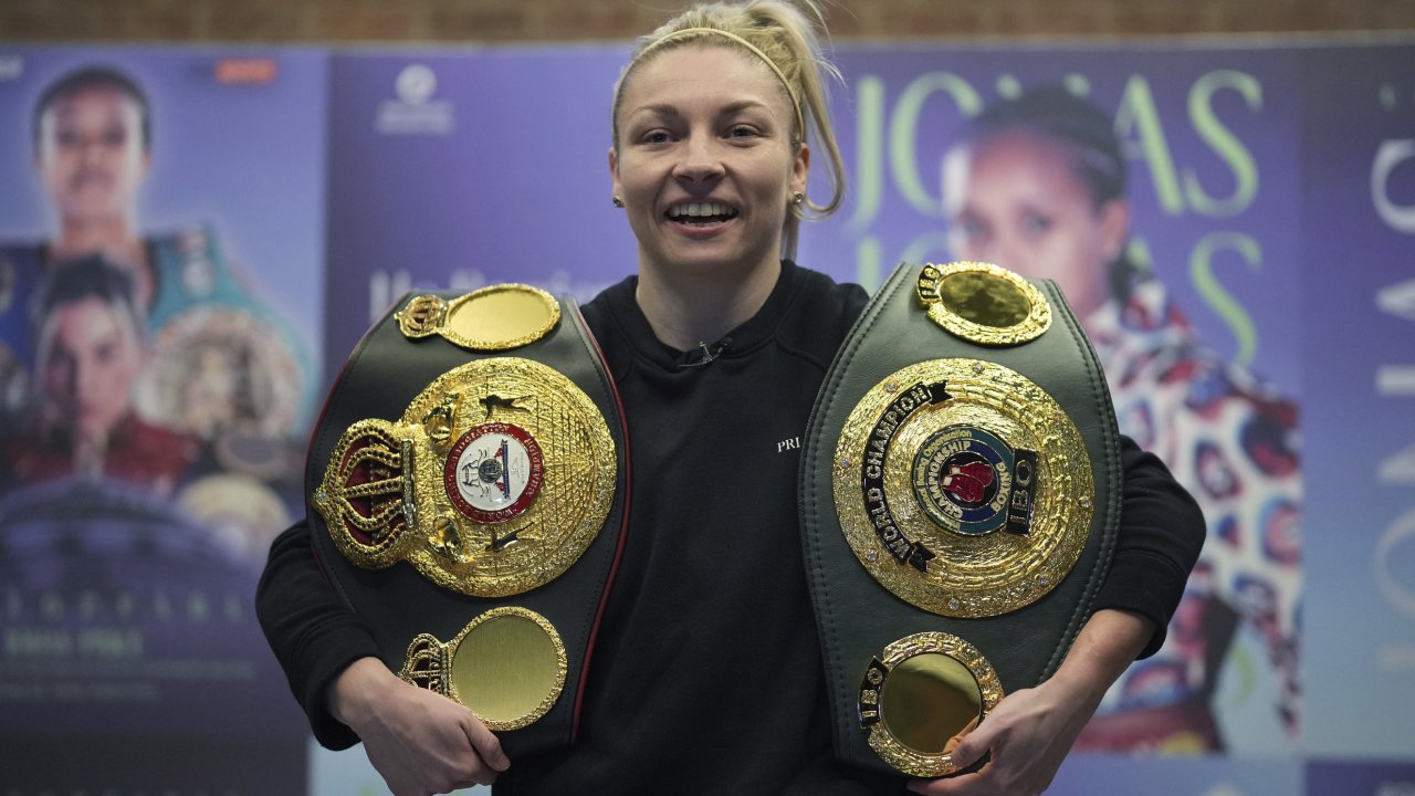 Olympic champ Lauren Price to defend belts at home in Wales vs. Puerto Rican boxer