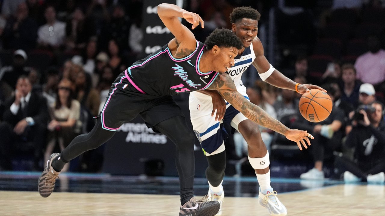 NBA Roundup: Edwards and Reid combine for 62, Timberwolves snap Heat's win streak
