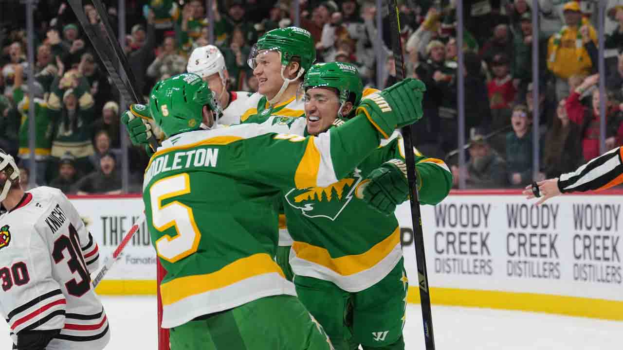 NHL Roundup: Wild complete comeback in shootout win over Blackhawks