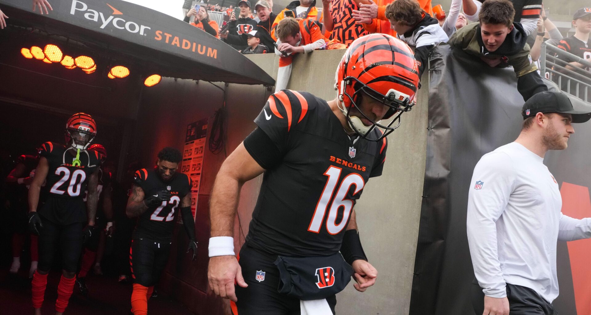 Joe Flacco Talks Possible NFL Retirement, Potentially Replacing Aaron Rodgers with Steelers