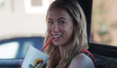 'Chasing Summer' Star Iliza Shlesinger on Making Sex Scenes For Women