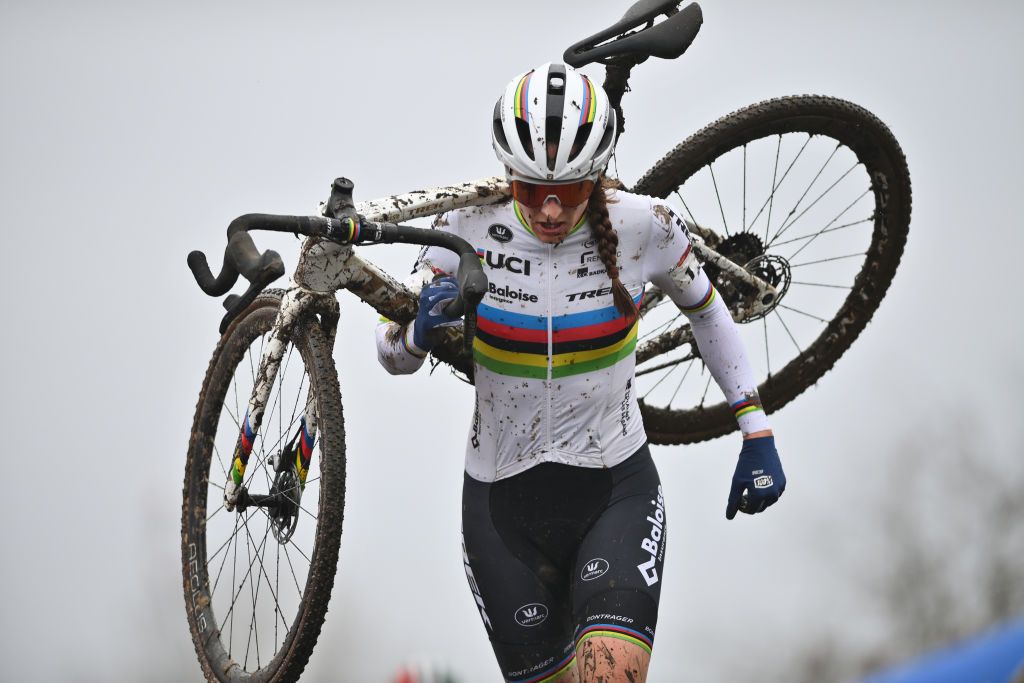 Dutch Lucinda Brand pictured in action during the women&amp;apos;s elite race at the Cyclocross World Cup cyclocross event in Dendermonde, Belgium, Sunday 26 December 2021, the eleventh stage (out of 16) in the World Cup of the 2021-2022 season. BELGA PHOTO DAVID STOCKMAN (Photo by DAVID STOCKMAN/BELGA MAG/AFP via Getty Images)