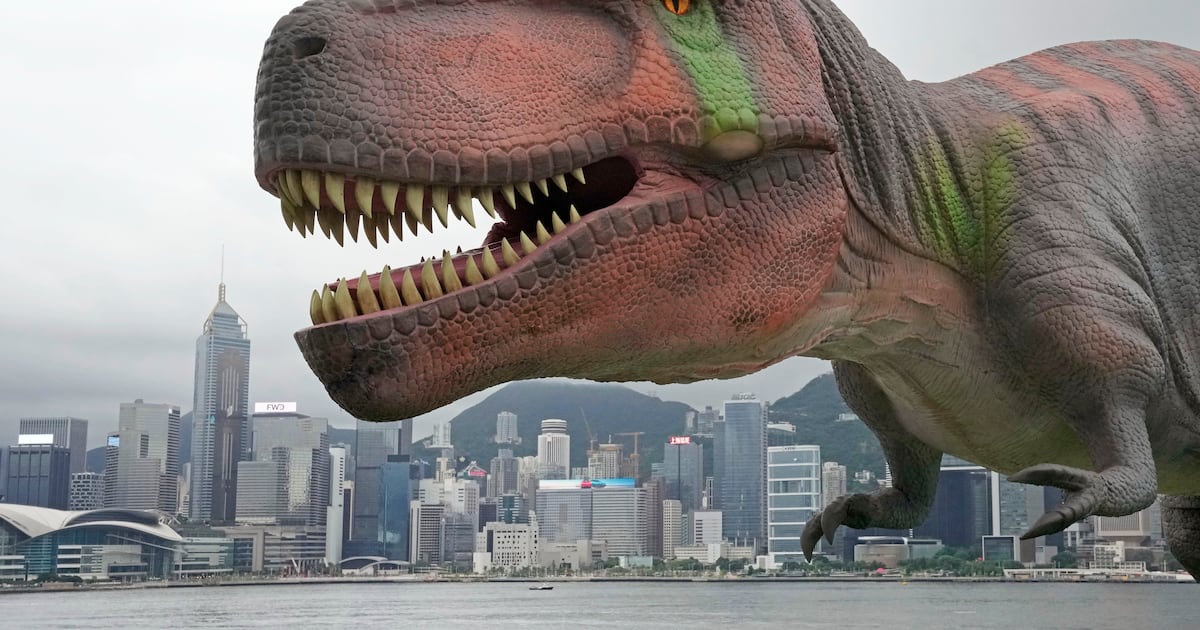 T. rex didn't reach full size until age 40: new research