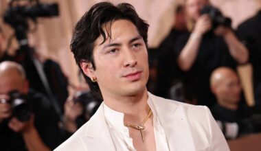 B.C. cities lay claim to Heated Rivalry star Hudson Williams in tourism push