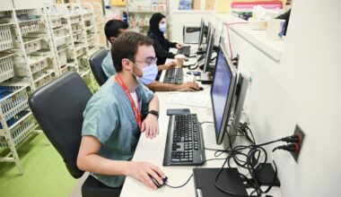 Doctors look to AI to cut burdensome administrative work