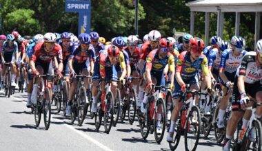 Bunch sprint settles opening test at Tour Down Under Stage 1