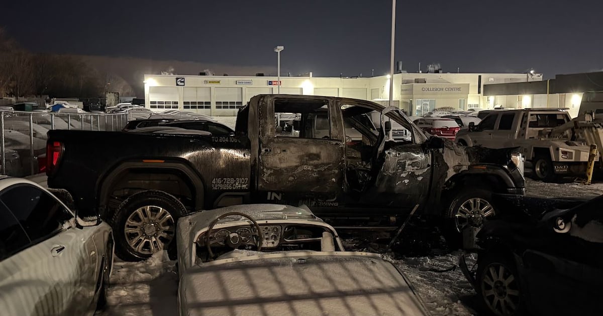 Vehicle fire in Brampton investigated as arson
