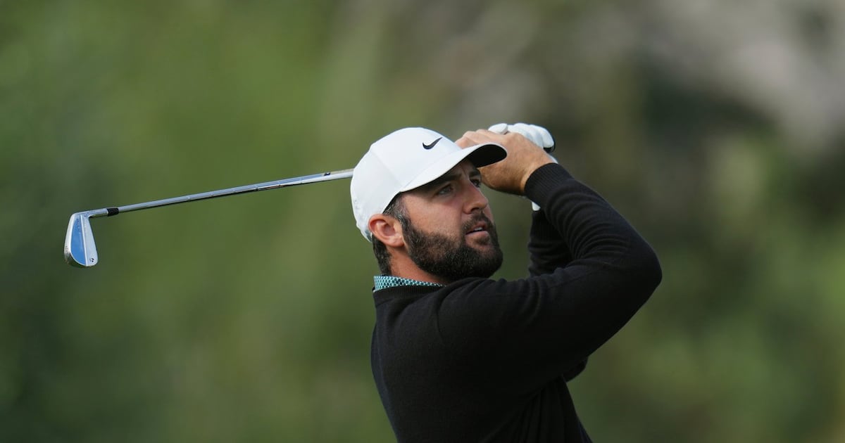 Scottie Scheffler starts new year with a 63, keeps pace at The American Express