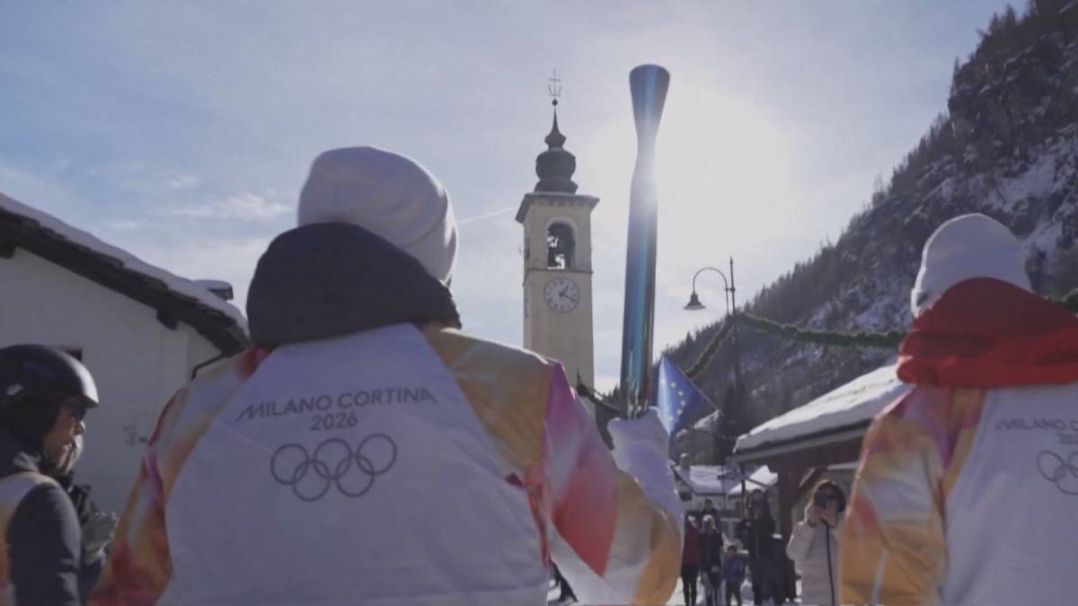Click to play video: 'How climate change could reshape the Winter Olympics'
