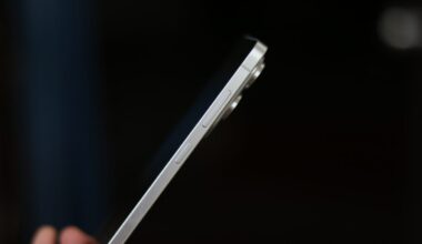 Poor iPhone Air sales back Samsung’s Galaxy S26 Edge cancellation