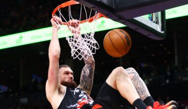 Victor Wembanyama exits game vs. Knicks with left knee hyperextension