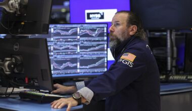 AI Could Spell Trouble for Software. These Experts Say to Avoid One Stock In Particular