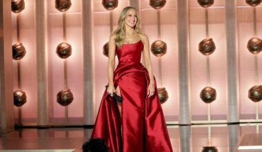 Nikki Glaser Golden Globe 2026