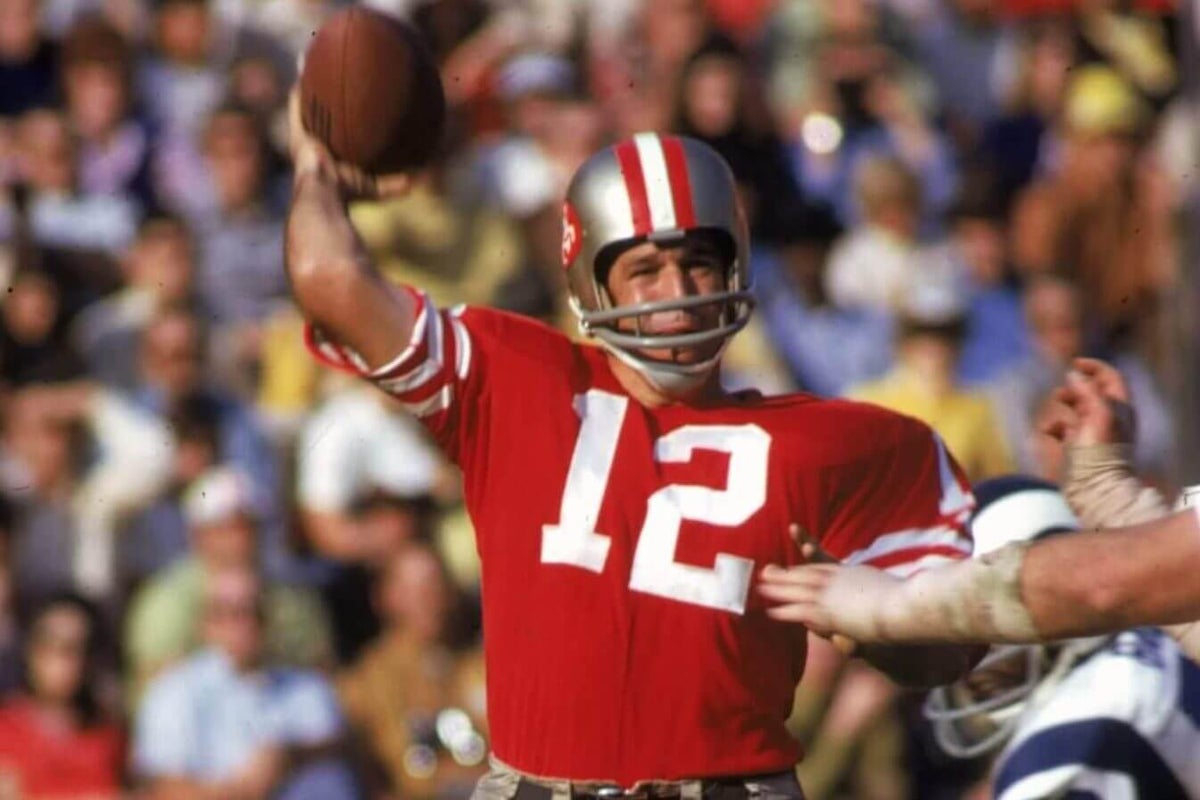 John Brodie, longtime 49ers quarterback and 1970 NFL MVP, dies at 90