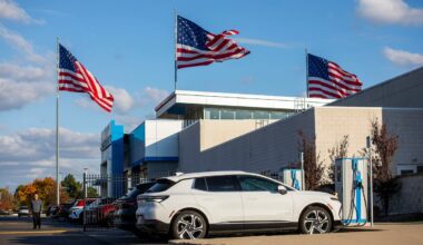 GM predicts tariffs will cost it $4-billion this year