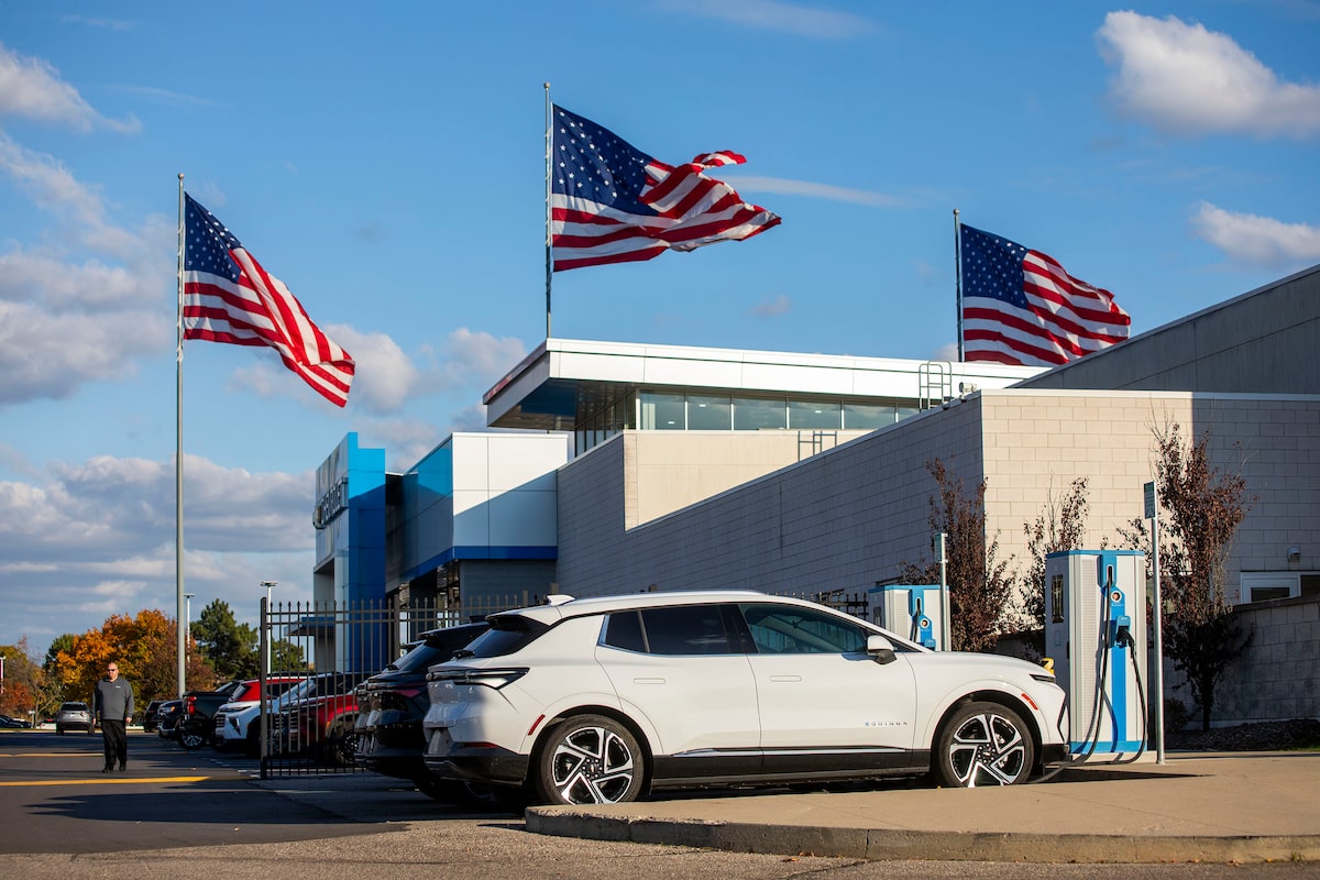 GM predicts tariffs will cost it $4-billion this year