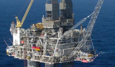 Oil Analyst Questions Impact of U.S. Takeover of Venezuela on Local Industry