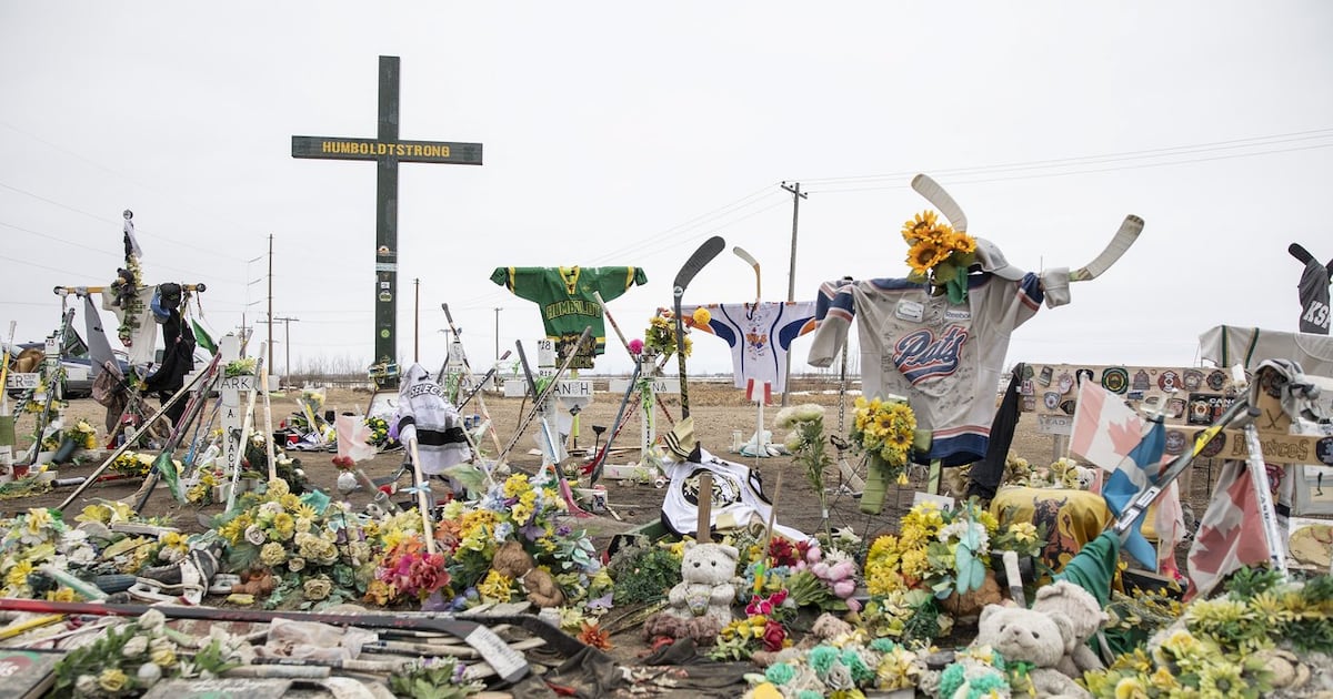 ‘Not their story to tell’: Broncos families angry over Netflix hockey tragedy series - CTV News