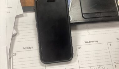 Cell Phone Ban at JHS? – WLDS