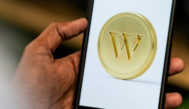 Wealthsimple partners with Canada Post to accept physical cash deposits