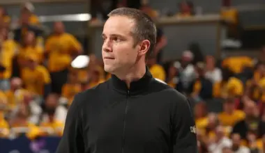 NBA insider makes bold claim about Suns coach Jordan Ott image