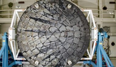 Is Orion’s heat shield really safe? New NASA chief conducts final review on eve of flight.