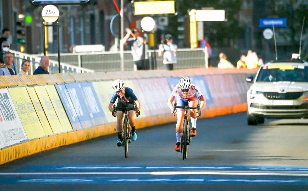 Kaia-Schmid-Zoe-Backstedt-2021-World-Championships