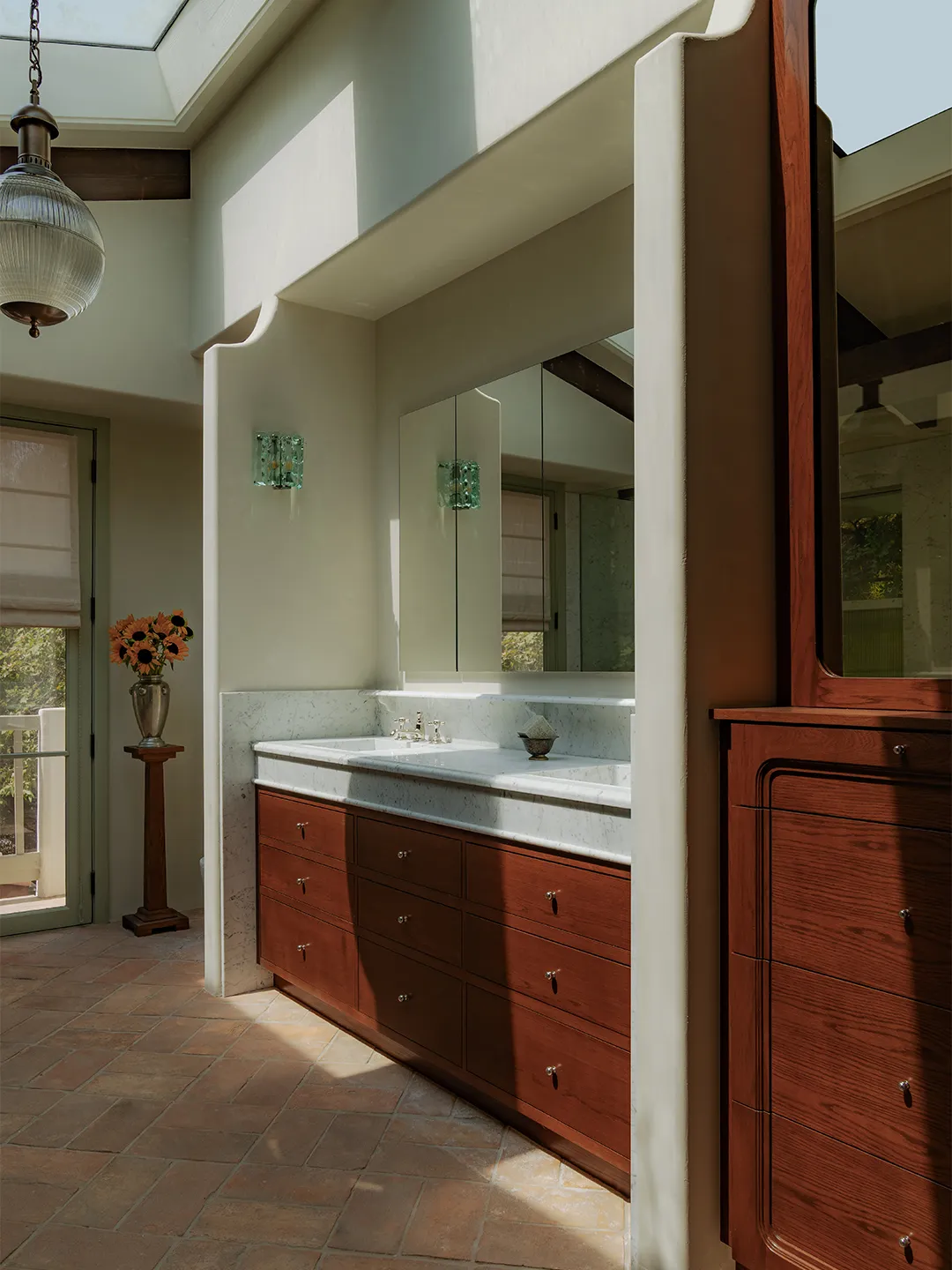 wood bathroom vanity