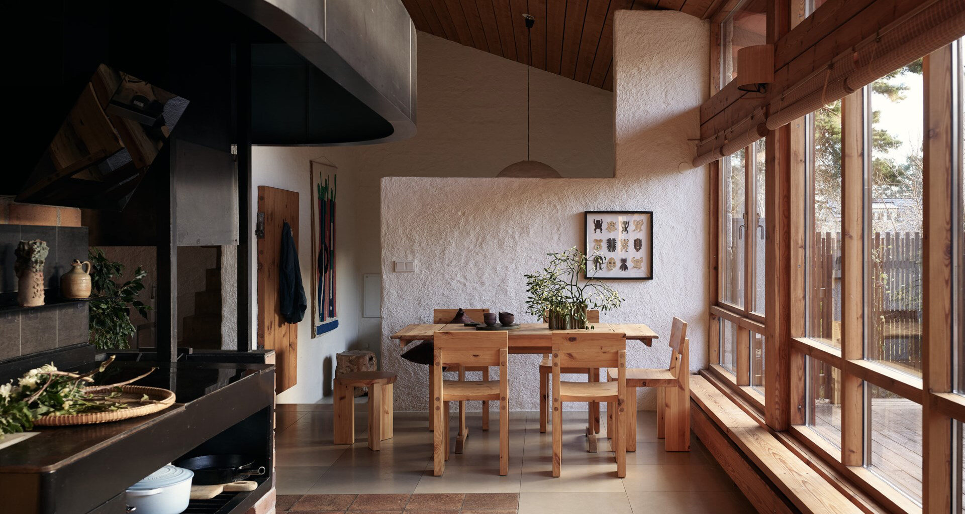 A sculptor’s atelier lists in a Stockholm suburb