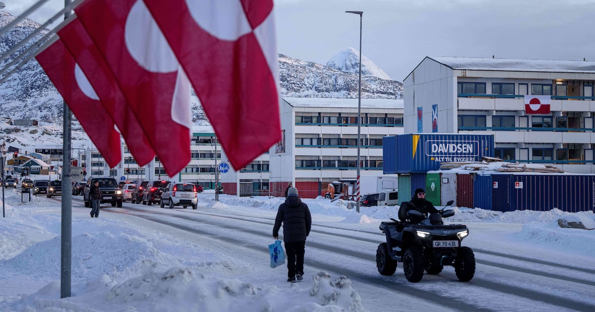 ‘Canada right in the middle’ of Greenland, U.S. spat