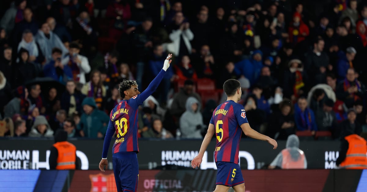 Lamine Yamal's stunner headlines Barcelona's win over Real Oviedo