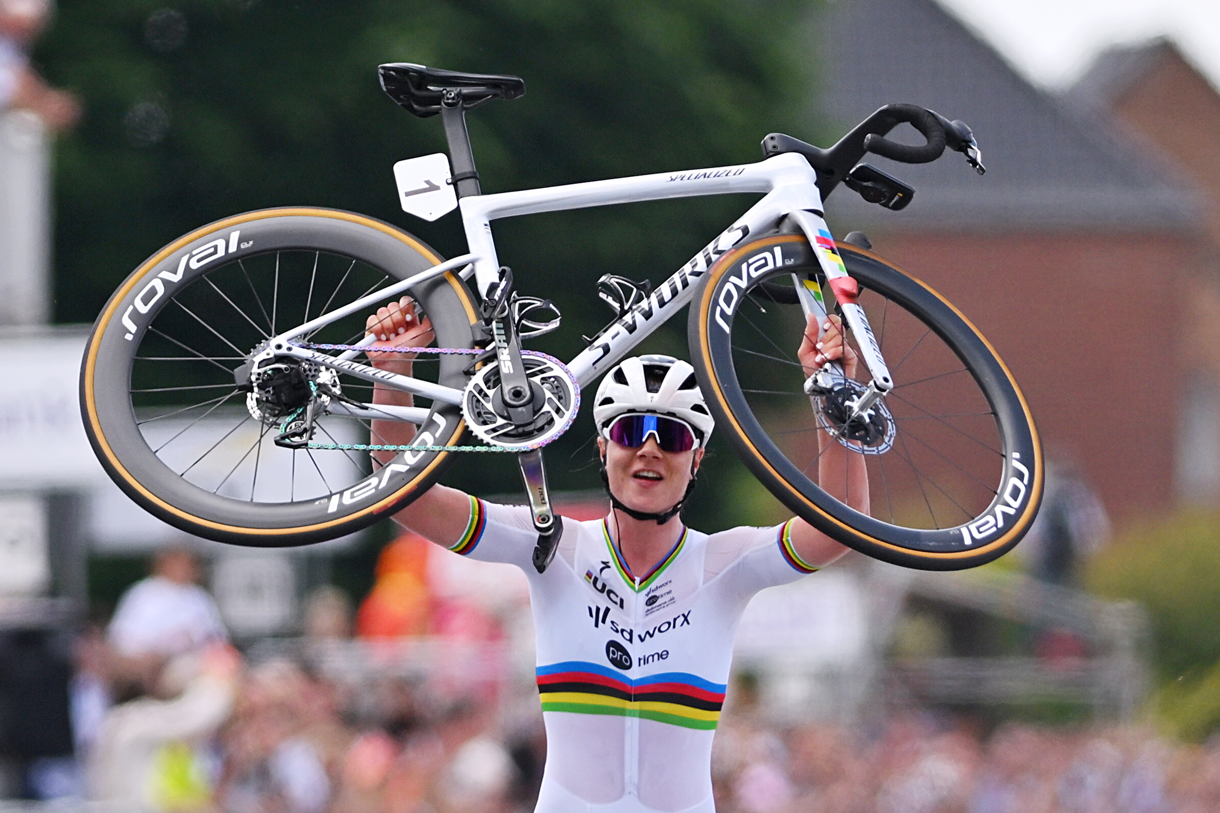 ZOTTEGEM, BELGIUM - JUNE 23: (EDITOR&amp;apos;S NOTE: Alternate crop) Lotte Kopecky of Belgium and Team SD Worx-Protime celebrates at finish line as race winner during the 105th National Championships Belgium 2024, Women&amp;apos;s Road Race a 123km one day race from Sint Lievens Houtem to Zottegem on June 23, 2024 in Zottegem, Belgium. (Photo by Luc Claessen/Getty Images)