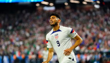 US striker Ricardo Pepi suffers broken arm in Dutch league