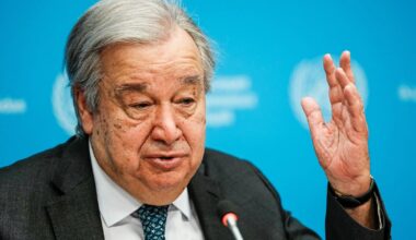 UN warns of risk of 'imminent financial collapse'