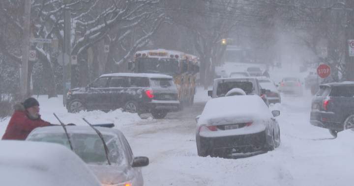 ‘This shouldn’t happen’: 2 women die during prolonged outages as cold grips Montreal - Montreal