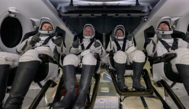 Astronauts return to Earth in NASA’s first medical evacuation