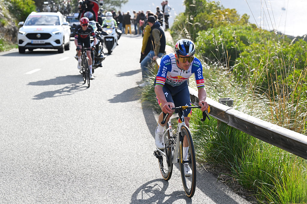 MIRADOR D&amp;apos;ES COLOMER, SPAIN - JANUARY 31: (L-R) Mathys Rondel of France and Team Tudor Pro Cycling and race winner Remco Evenepoel of Belgium and Team Red Bull - BORA - hansgrohe compete in the breakaway during the 35th Challenge Ciclista Mallorca 2026 - Trofeo Andratx - Pollenca a 121.5km one day race from Andratx to Mirador d&amp;apos;Es Colomer 206m / Stage shortened due to strong winds / on January 31, 2026 in Mirador d&amp;apos;Es Colomer, Spain. (Photo by Tim de Waele/Getty Images)